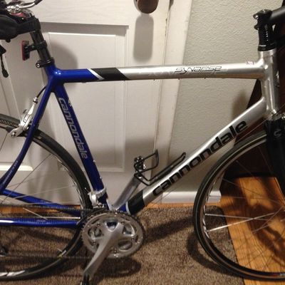 Sale Photo Thumbnail #34: Road Bike - Cannondale Synapse 58cm (L)
