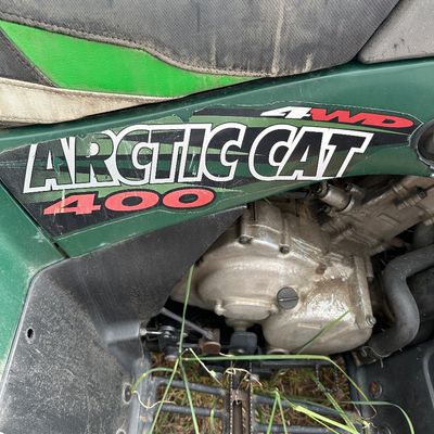 2000 Arctic Cat ATV 400
Needs some luv!
