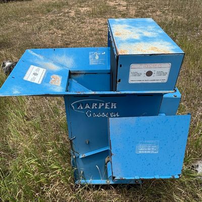 Sale Photo Thumbnail #22: Harper Goosen Chipper. Tractor PTO driven
