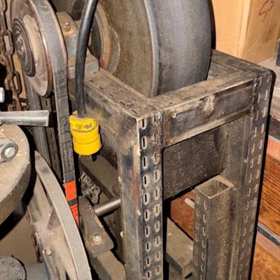 Sale Photo Thumbnail #14: Industrial glade sharpener grinder
