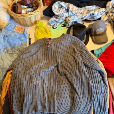 Sale Photo Thumbnail #166