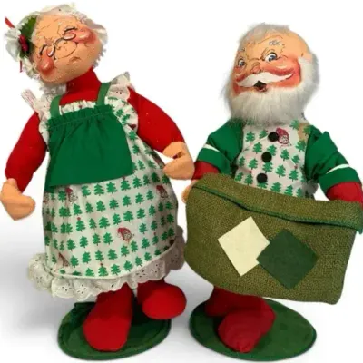 Sale Photo Thumbnail #29: 2 Annalee Dolls Santa & Mrs. Claus – 17" Vintage Christmas Holiday Collectibles