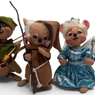Sale Photo Thumbnail #15: 3 Annalee Storybook Mice – Robin Hood, Friar Tuck & Fairy, Vintage Collectibles