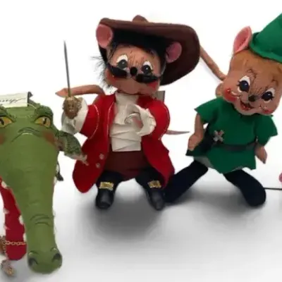 Sale Photo Thumbnail #14: 4 Annalee Storybook Mice Peter Pan Collection – Peter Pan, Tinker Bell, Captain Hook & Crocodile