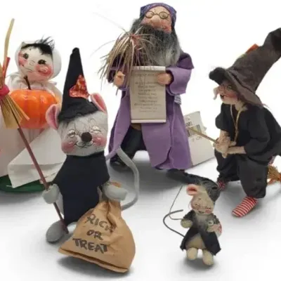 Sale Photo Thumbnail #4: 5 Annalee Dolls Halloween Collection – Vintage Witches, Black Cats & Pumpkin Characters