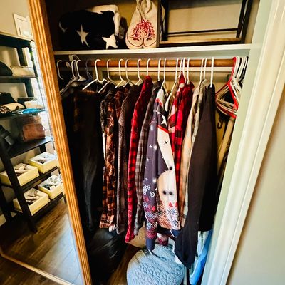 Sale Photo Thumbnail #154