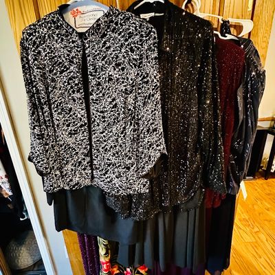 Sale Photo Thumbnail #153