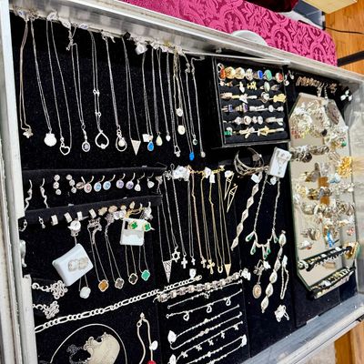 Sale Photo Thumbnail #36