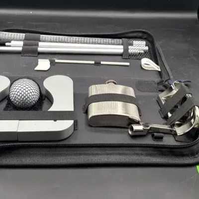CJ172 Office Or Home Indoor Putting Set With Flask