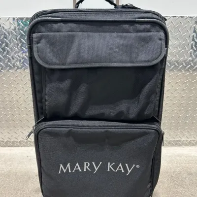 CJ162 Mary Kay Rolling Travel Case #2