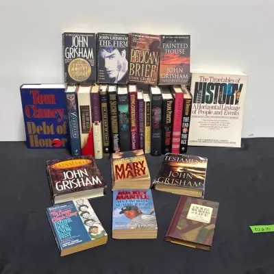 CJ210 Assorted Books By John Grisham And Others
