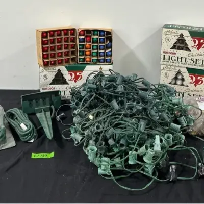 CJ129 Holiday Lights Cords And Accessories