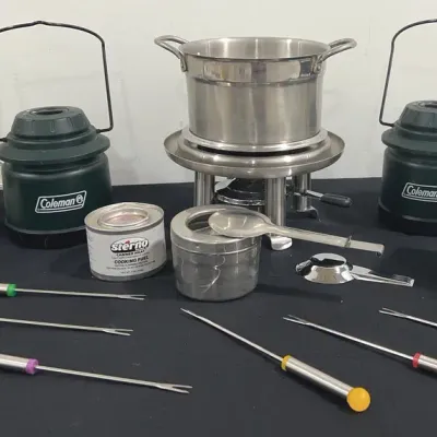CJ194 Coleman Pack Away Lanterns and More