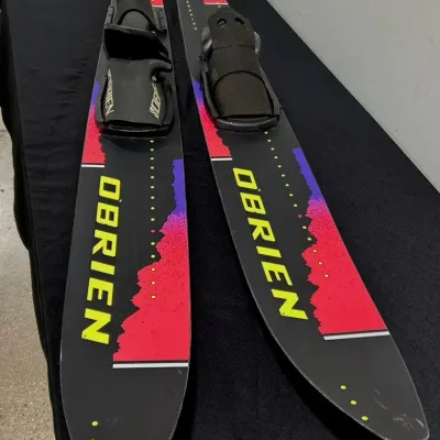 CJ199 O’Brien Performers Kevlar Water Skis