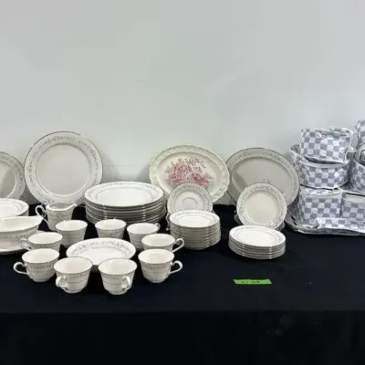 CJ158 Dinnertime! Noritake Ivory China Set 7548 Heather