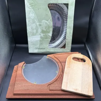CJ266 Vintage Wooden Cutting And Serving Board & More! 