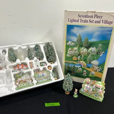 CJ163 Easter Themed Train Set & Village