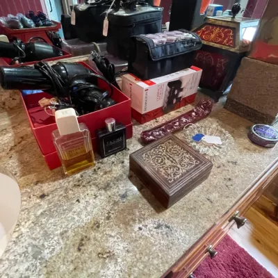 Sale Photo Thumbnail #139