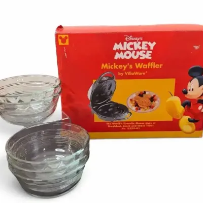 Disney Mickey Mouse Waffler & Pyrex Mixing Bowls