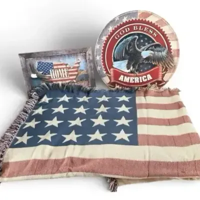 Wild Wings Patriotic Americana Décor