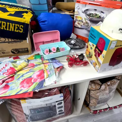 Estate sale photo