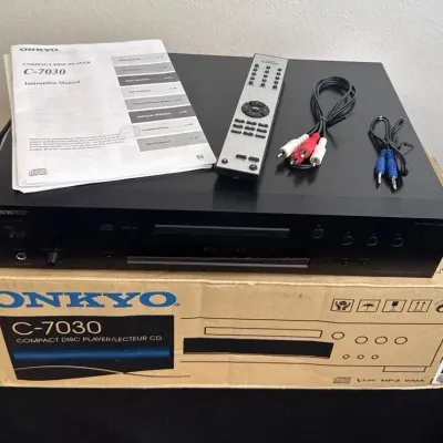 ONKYO C-7030 Compact Disc Player* MP3 And CD