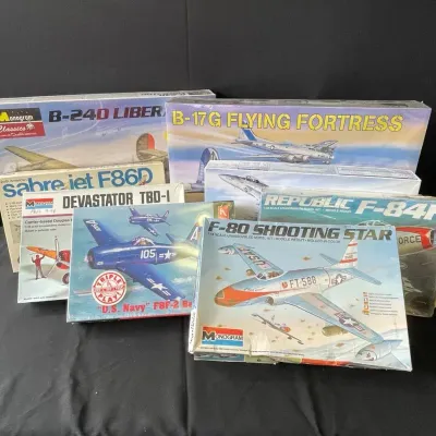 8 Model Airplanes * 4 New In Box * Revell, Monogram and Others