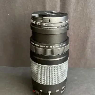 Canon Zoom Lens EF 75-300mm 1:4 - 5.6