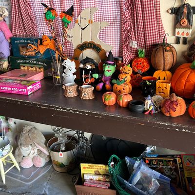 Sale Photo Thumbnail #38