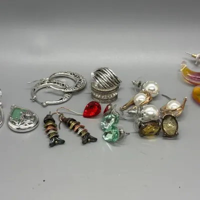 Sale Photo Thumbnail #17