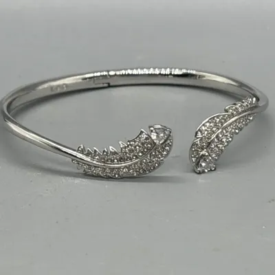 Sale Photo Thumbnail #393