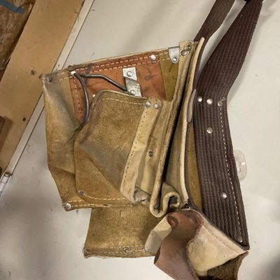 Sale Photo Thumbnail #2: Tool belts