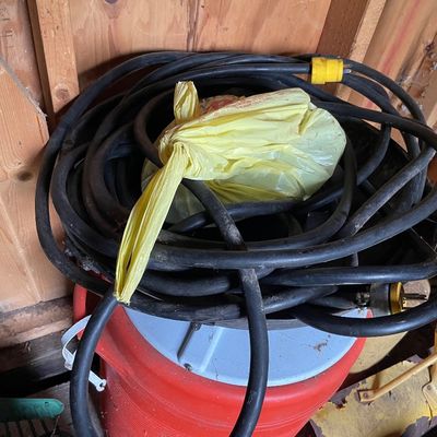 Sale Photo Thumbnail #268: Hoses