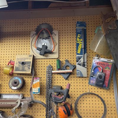 Sale Photo Thumbnail #19: Back wall of items