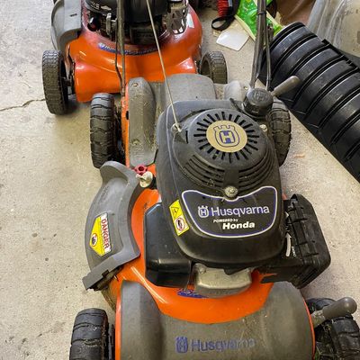 Sale Photo Thumbnail #176: Husqvarna lawnmower