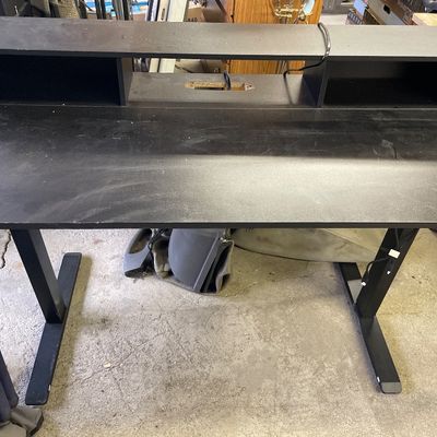 Sale Photo Thumbnail #115: Not tested
27” w x 24” d x 33” t