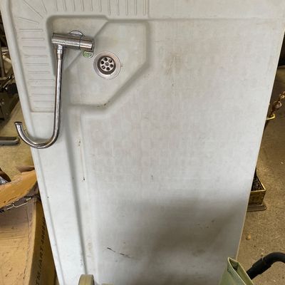 Sale Photo Thumbnail #144: Portable sink too