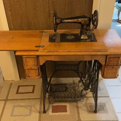 ypsilanti Rothbury Ct. Online Estate Auction