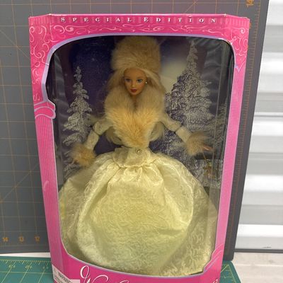 Winter Evening, Barbie, Special edition, unopened box, excellent condition