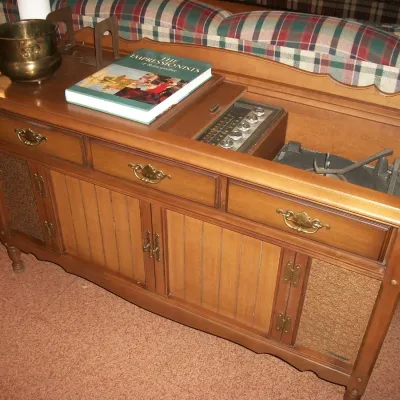 Sale Photo Thumbnail #6: Vintage Magnavox Astro Sonic