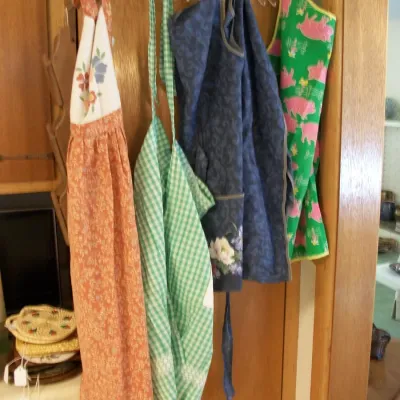 Sale Photo Thumbnail #82: Aprons