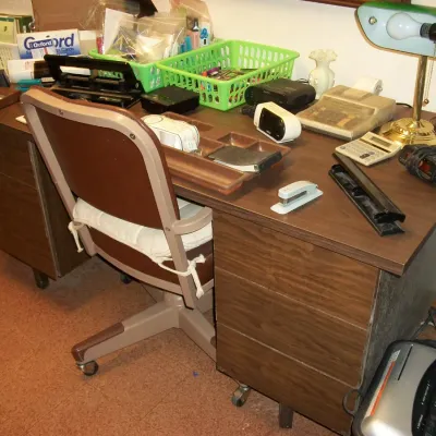 Sale Photo Thumbnail #118: Desk / w Office Supplies