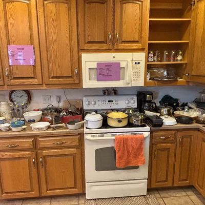 Sale Photo Thumbnail #36