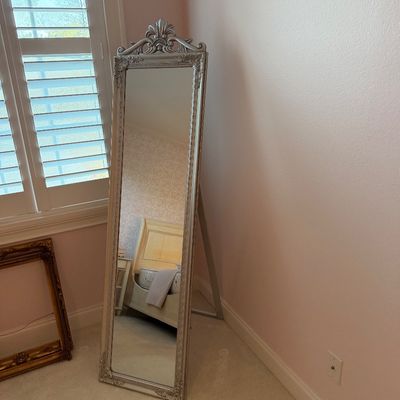 Sale Photo Thumbnail #164