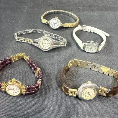 Lot of 5 Vintage Women’s Wristwatches Gold Silver Tone Beaded Leather Bands