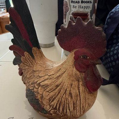 Sale Photo Thumbnail #353: Vintage Cast Iron Rooster Doorstop