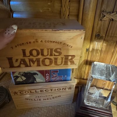 Sale Photo Thumbnail #190: Louis L'Amour Collection Featuring Willie Nelson (4 CD Set) in Wooden Crate