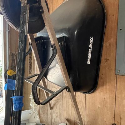 Sale Photo Thumbnail #274: True Temper Wheelbarrow