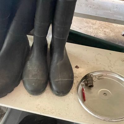 Sale Photo Thumbnail #535: Servus Black Rubber Work Boots