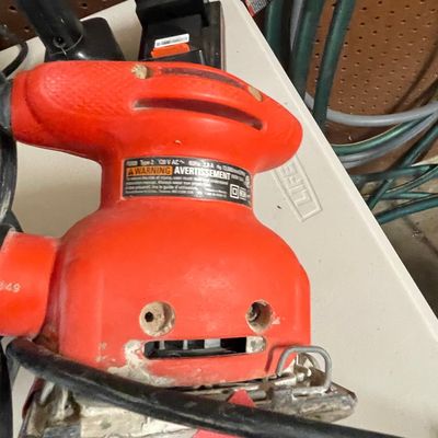 Sale Photo Thumbnail #499: Black & Decker Mouse Detail Sander